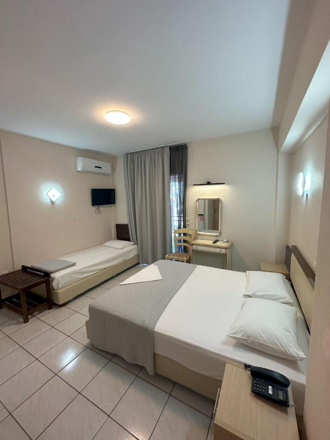 Hotel Afrodite Neoi Poroi Exterior photo